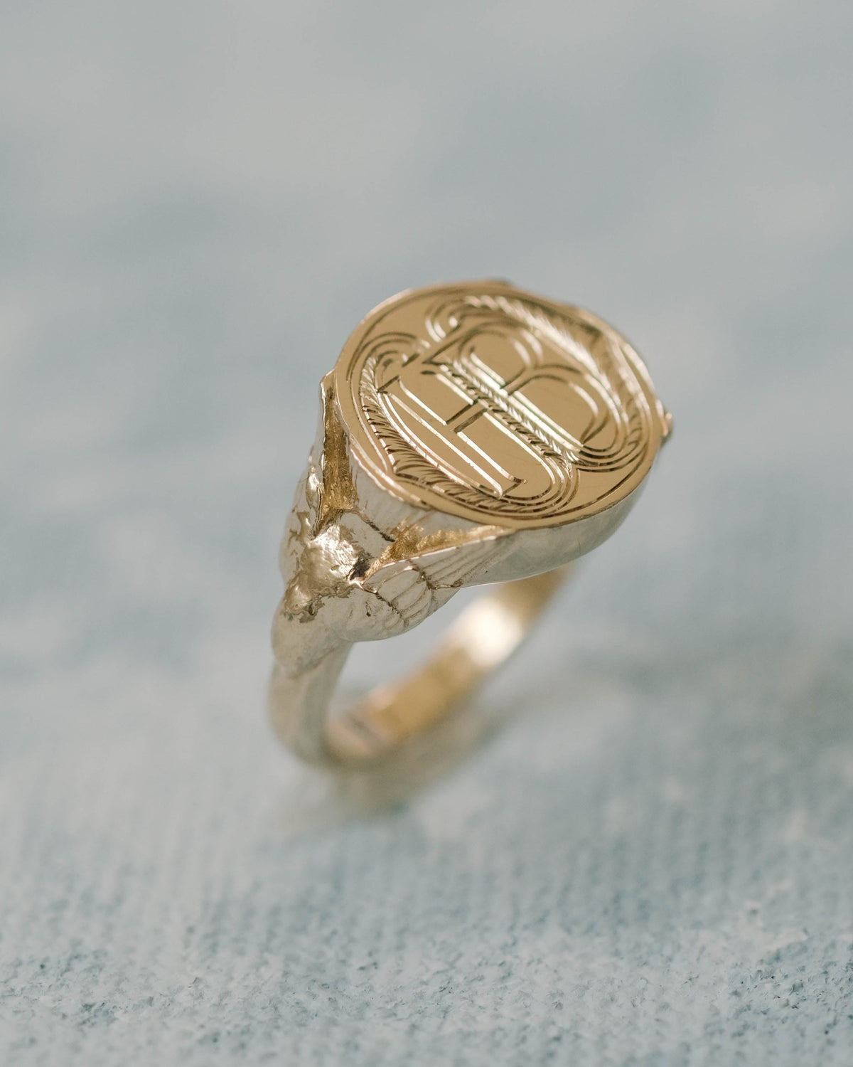 Sparrow Signet