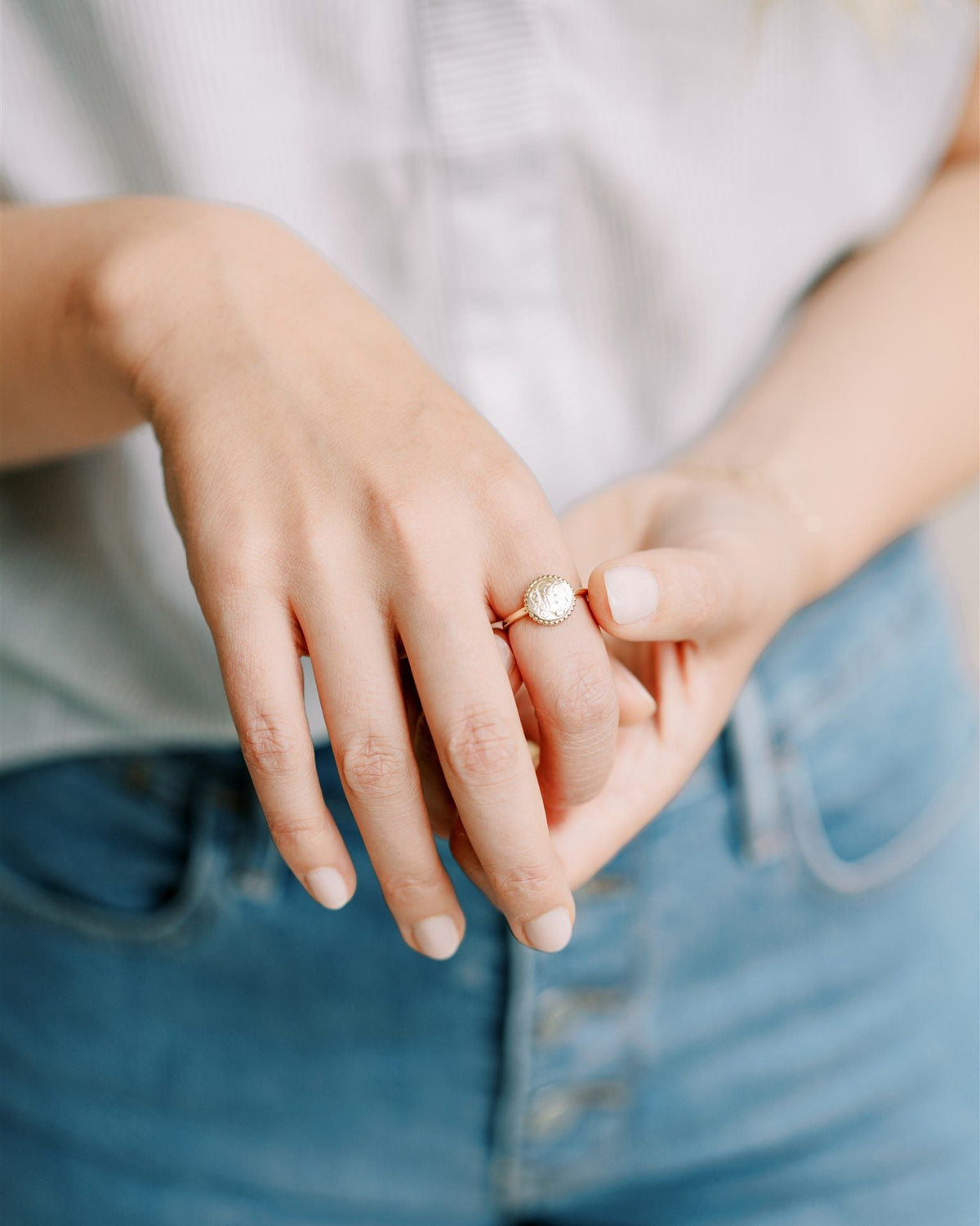 Emma Signet Ring