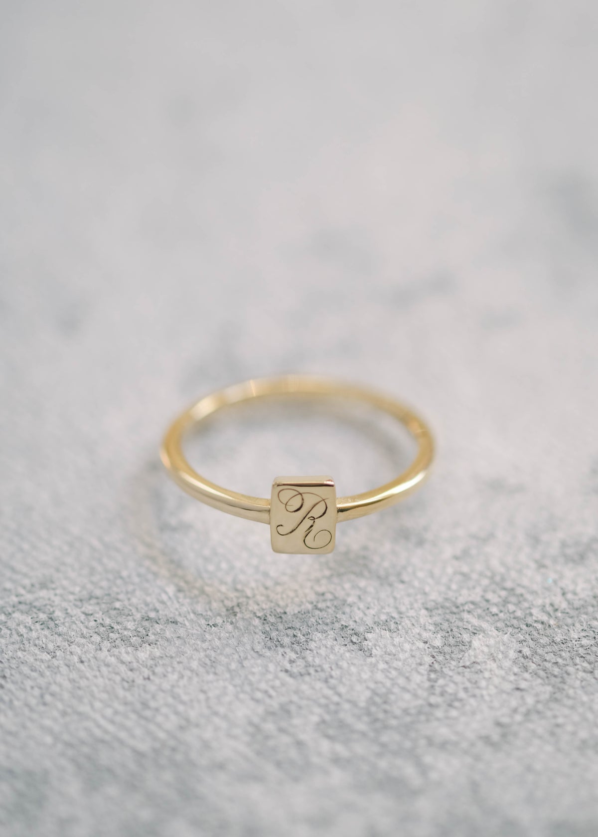 Eloise Signet Ring