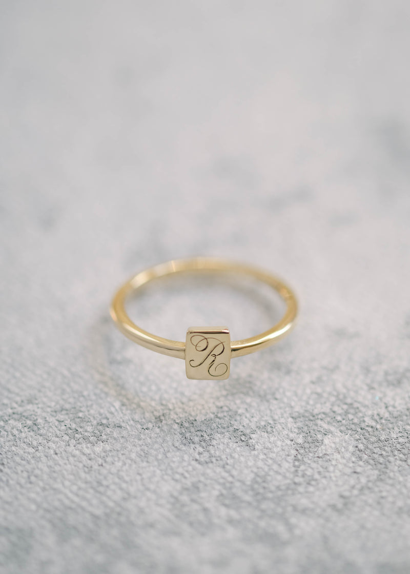 Eloise Signet Ring