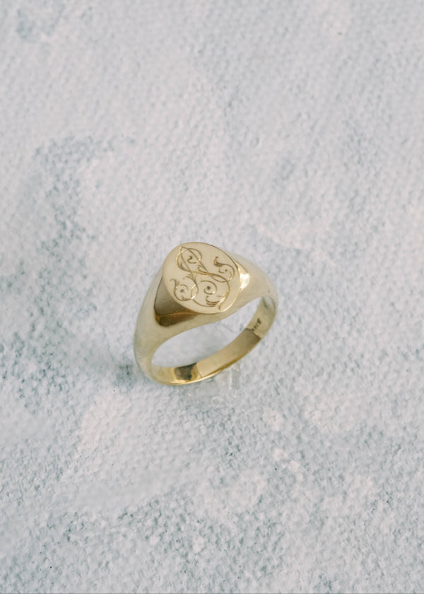 Eleanor Signet Ring