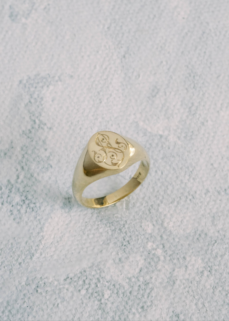 Eleanor Signet Ring