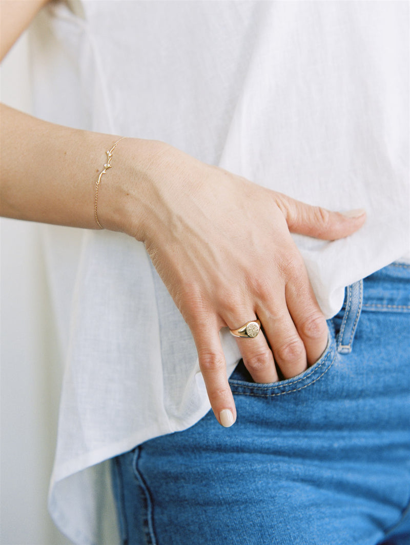 Eleanor Signet Ring